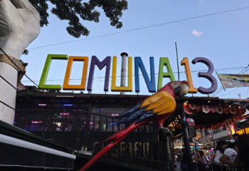 comuna13-colorful-sign-medellin