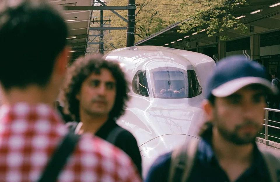 Το Shinkansen στην αποβάθρα, πριν ανέβουμε για Κιότο